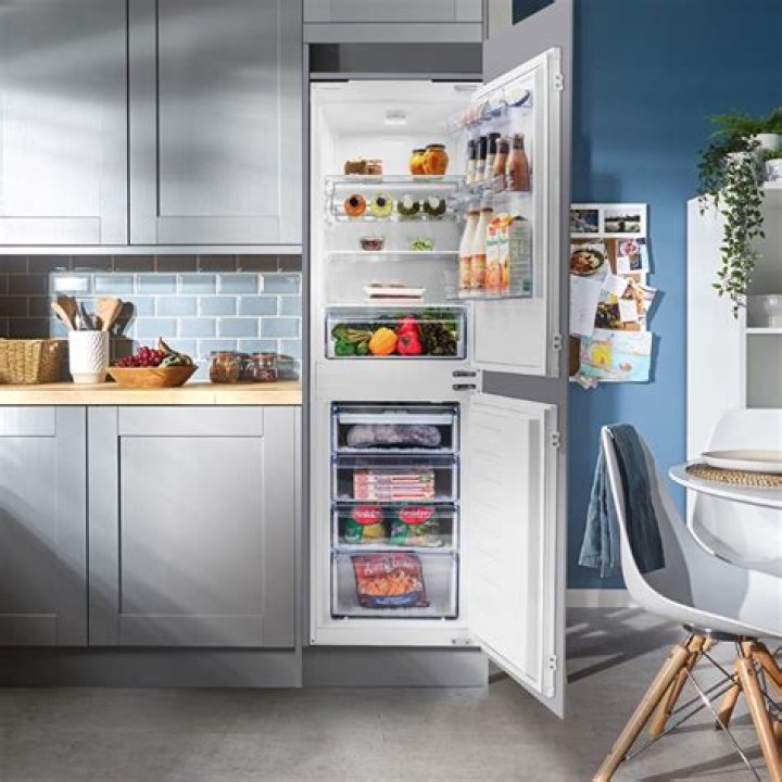 Is Ariston fridge good?